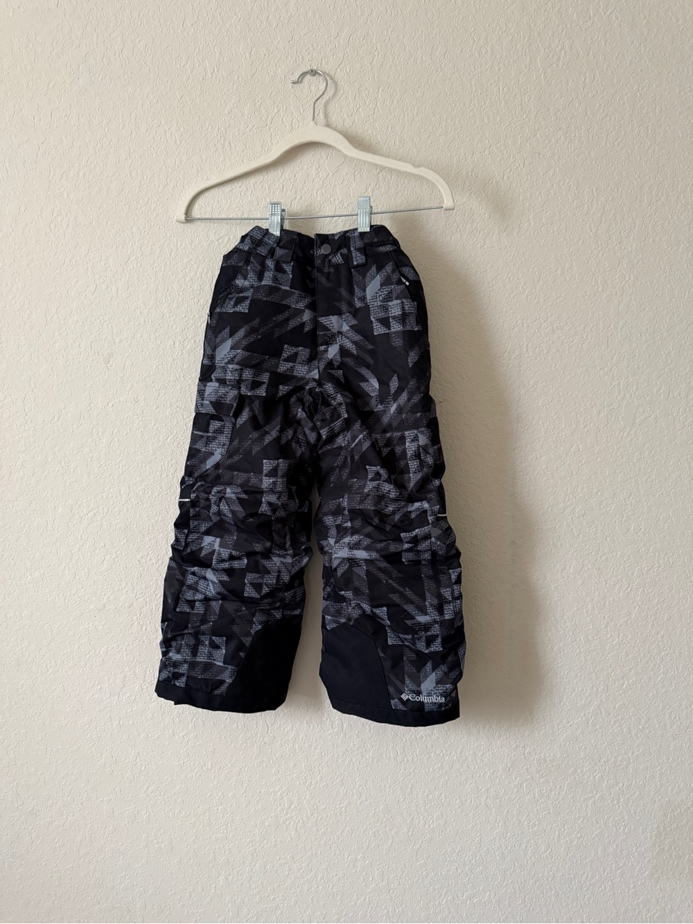 Columbia Kids Black & Gray Geometric Snow Pants